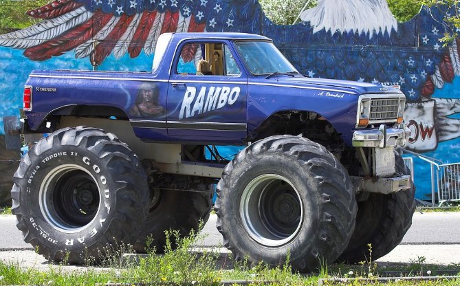 4. How Much Does A Monster Truck Weigh2