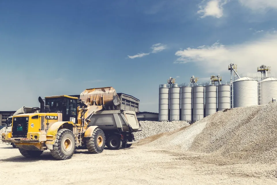 How to Start a Dump Truck Business - What to Pay Attention